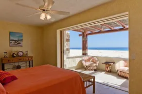 Villa De La Playa - Image 4