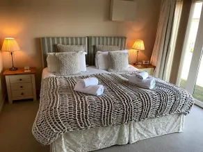 Haven House B&B - Image 2