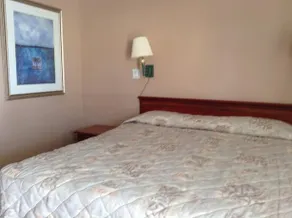 Greenup Inn - Image 3