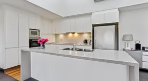 Tura Beach Golf Stays - Image 4