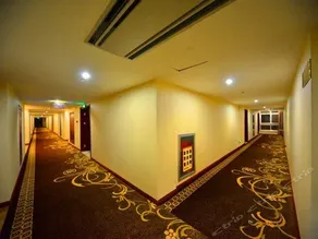 Longhua Hotel - Image 2
