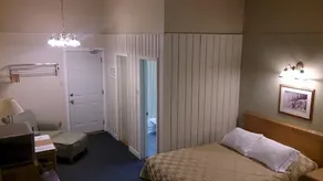 Voyager Inn - Image 2