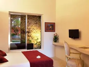 Hotel H O - Image 3