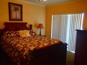 Beverly Condos - Image 2