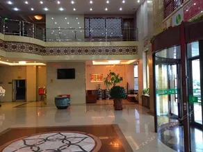 Saishang Mingzhu Ningdong Hotel - Image 2