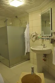 Blue Moon Cave Hotel - Image 5