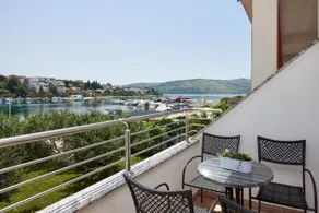 Apartment Mare - Image 1