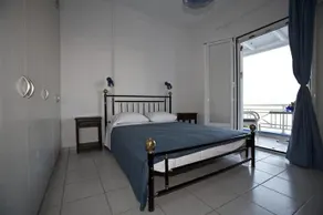 Villa 9 Muses - Image 3