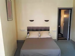 L’Hotel Du Square - Image 4