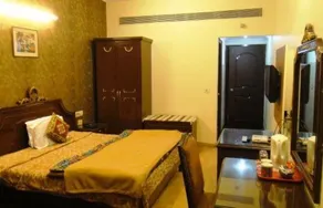 Hallmark Regency - Image 5
