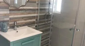 Bungalow - Image 3