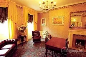 The Castle Hotel Wetherspoon - Image 2