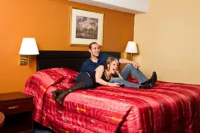 Club Cal Neva Hotel Casino - Image 3
