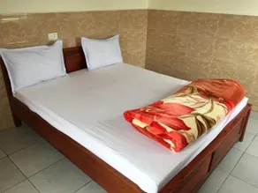 Anh Quan Hotel - Image 5