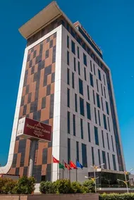 Royal Stay Palace Hotel - Image 3