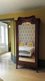 Residence De Vaux - Image 4