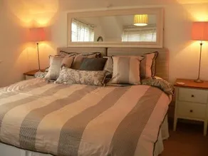 Hemplands Bed and Breakfast - Image 4