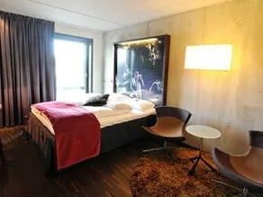 Xian Lintong Phenix Business Hotel - Image 5