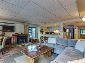 Carleton Lodge by Whistler's Best Accommodations - Image 2