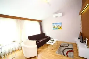 Rose Suites - Image 5