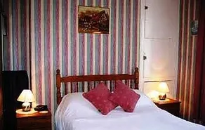 Whitburn Guest House - Image 2