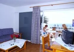 Los Corales - Image 3