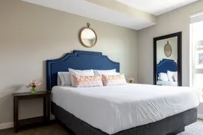 Stay Alfred on Kettner Boulevard - Image 1