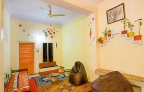 Nanus Hostel - Image 2