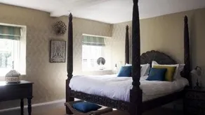 The Longleat Bath Arms - Image 2