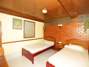 Okinawa Guest House - Image 5