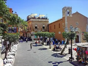 Taormina beach - Image 3