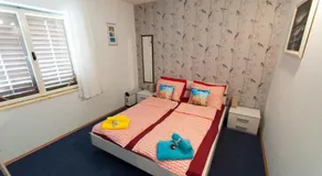Redhill Apartments - Image 5