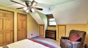 Black Mountain Cabin w/ Screened Porch + Views! - Image 3