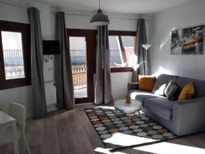 Altissim Apartments - Image 1