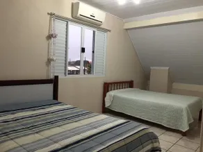 Pinheira Beach Residence - Image 3