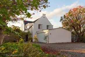 Aarn House B&B Airport Accommodation - Image 2