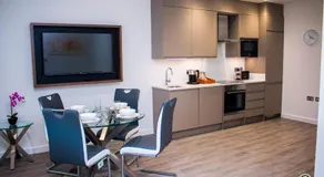 Luxustay Milburn House - Image 5