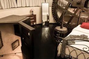 Mythica Tower Mill - Windmill Beach House - Image 4
