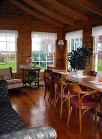Auberge la Maison Rouge de Perce - Image 4