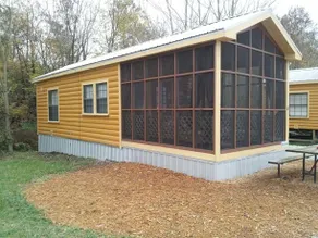 The Cabins and Cottages at Shale Lake - Image 2