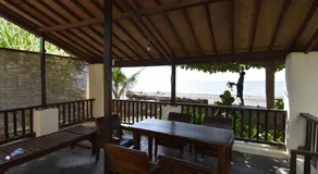 Villa Ganesha, Banjar Beach, Lovina - Image 4