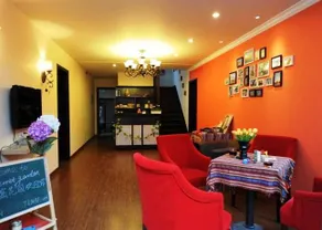 Secret Garden Inn Jiaxing - Image 2