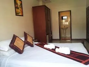 Naphavong Guesthouse - Image 2
