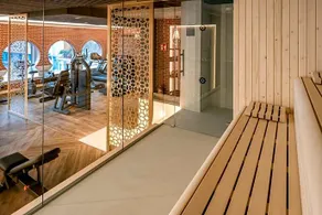 Hotel Alhambra - Image 2