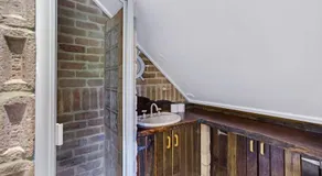 'Salt Wood' Cabin style retreat - Image 4