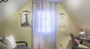 The Chandelier House - Image 2