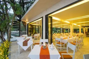 Sea View Resort and Spa - Image 2