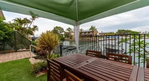 Elegant Waterfront Gem where the Ocean meets the Canal! - Image 4