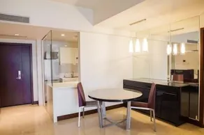 Yopark Serviced Apartment Jingan Four Seasons - Image 4