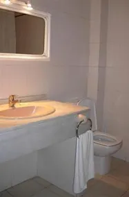 Apartamentos La Zarzas - Image 3